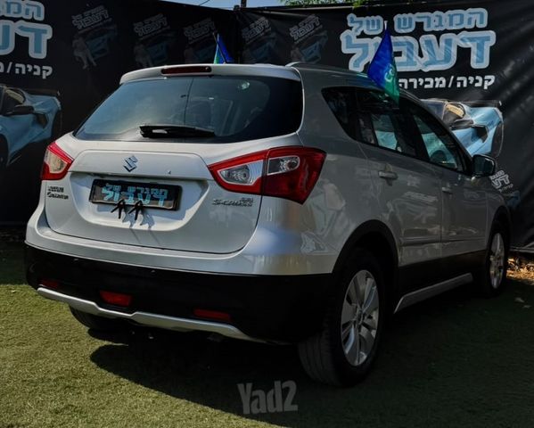 סוזוקי קרוסאובר