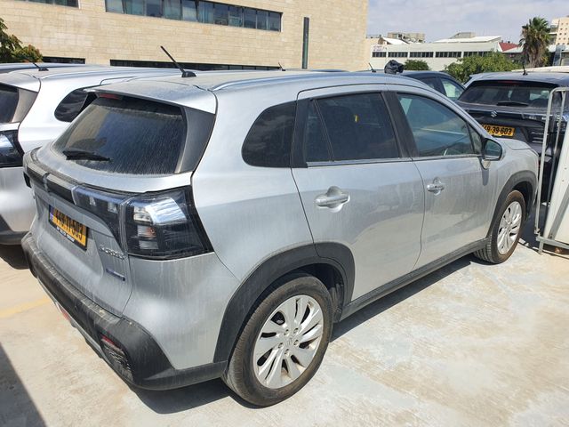 סוזוקי S-Cross