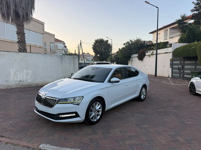 מודעת רכב סקודה סופרב