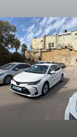 מודעת רכב טויוטה קורולה