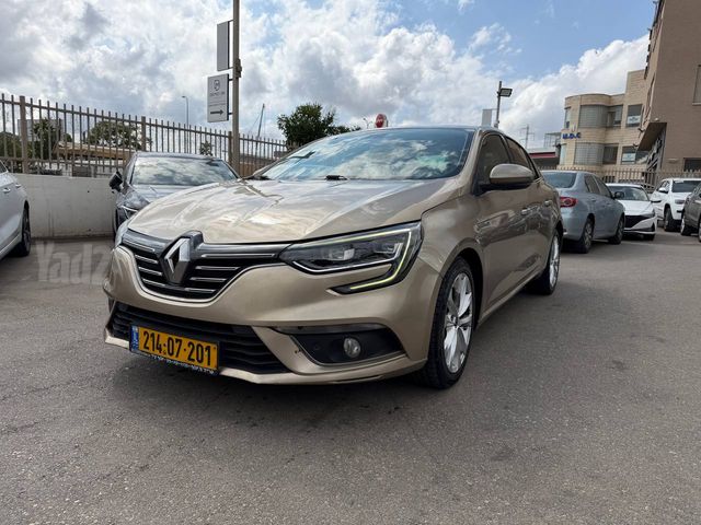 רנו מגאן