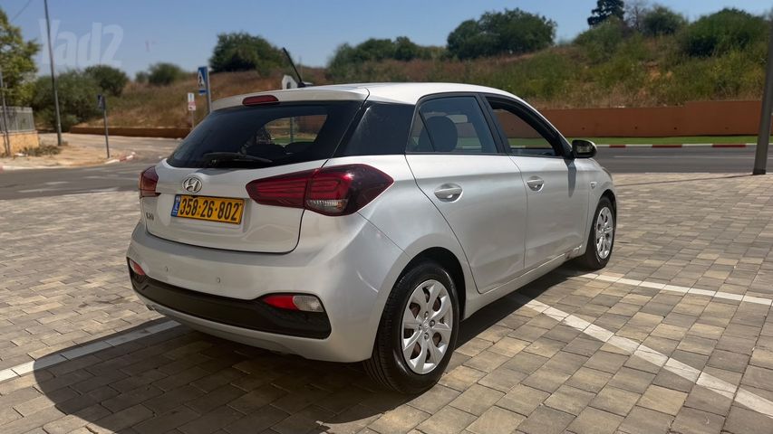 יונדאי i20