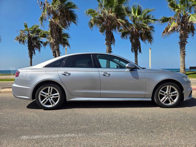 אאודי A6