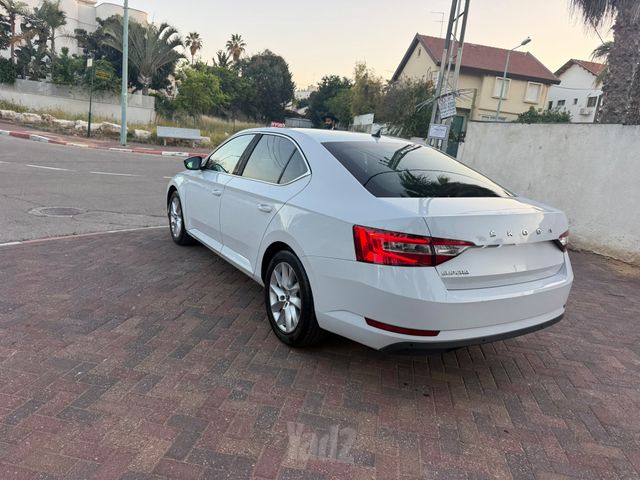סקודה סופרב