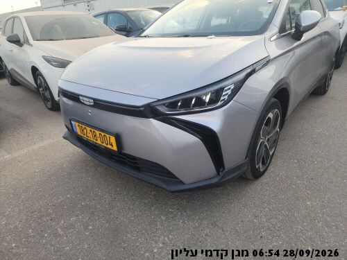 מודעת רכב ג׳ילי Geometry C