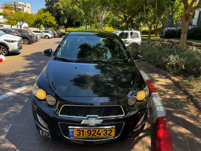 שברולט סוניק