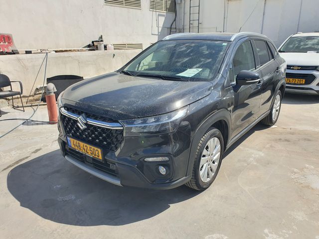 סוזוקי S-Cross