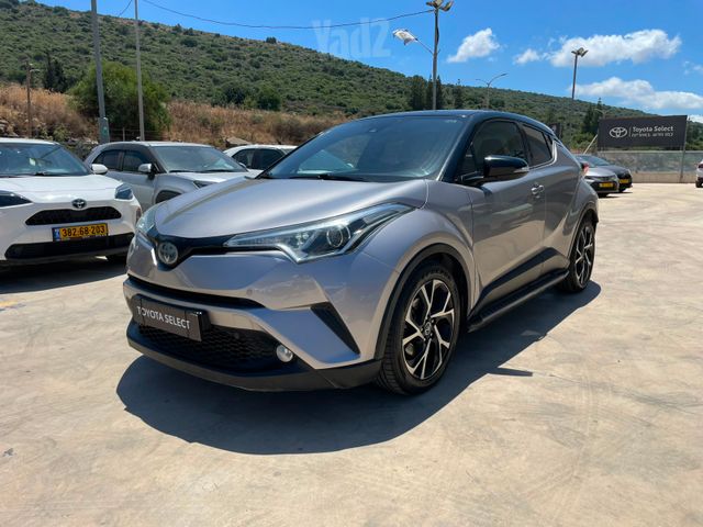מודעת רכב טויוטה C-HR