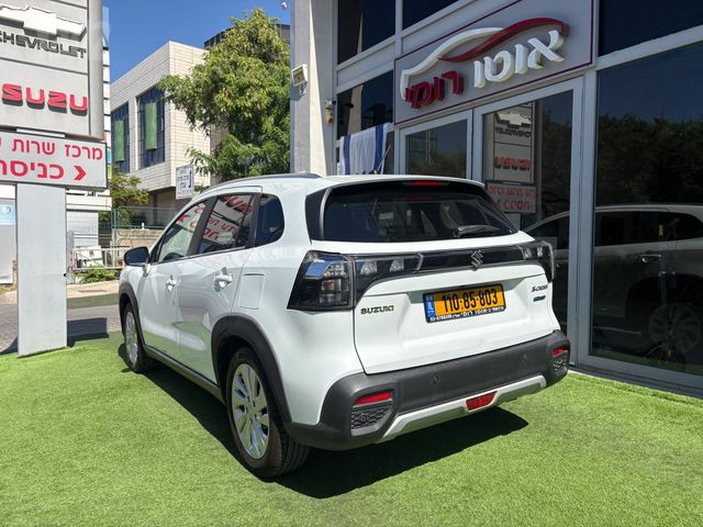 סוזוקי S-Cross