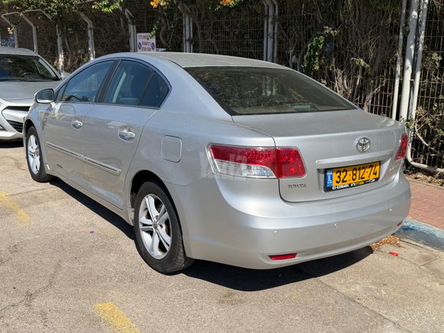 טויוטה אוונסיס
