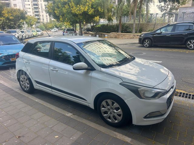 מודעת רכב יונדאי i20