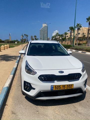 קיה נירו