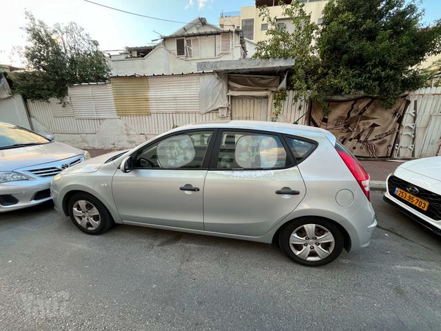 יונדאי i30