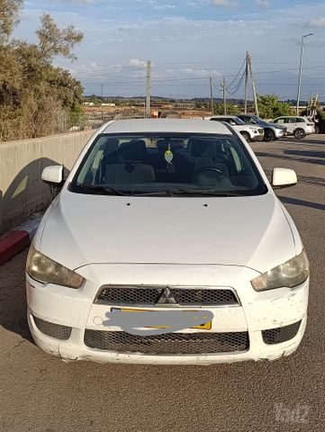 מיצובישי לנסר