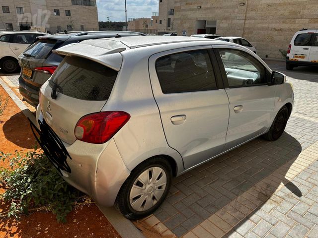 מיצובישי ספייס סטאר