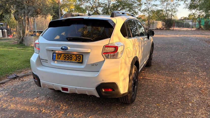 סובארו XV