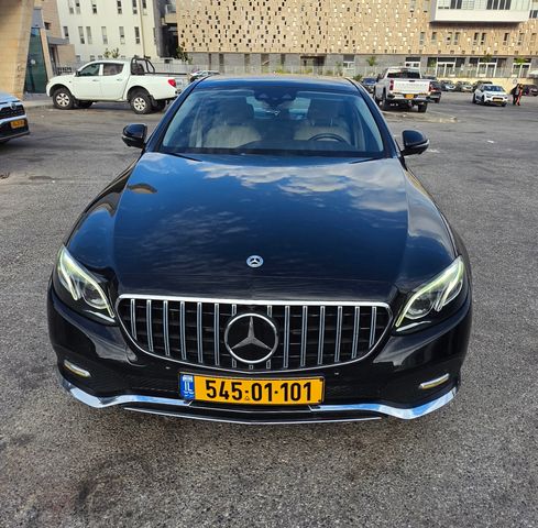 מרצדס-בנץ E-class