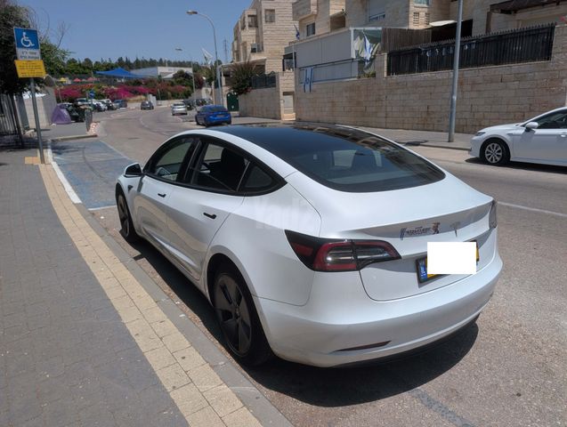 טסלה מודל 3