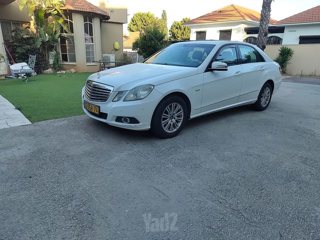 מרצדס-בנץ E-class