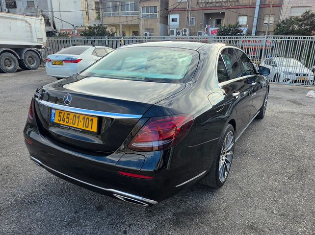 מרצדס-בנץ E-class
