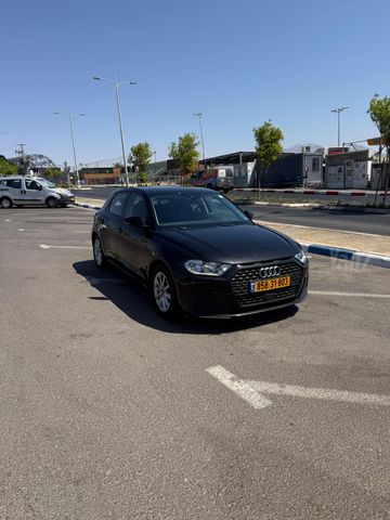 אאודי A1