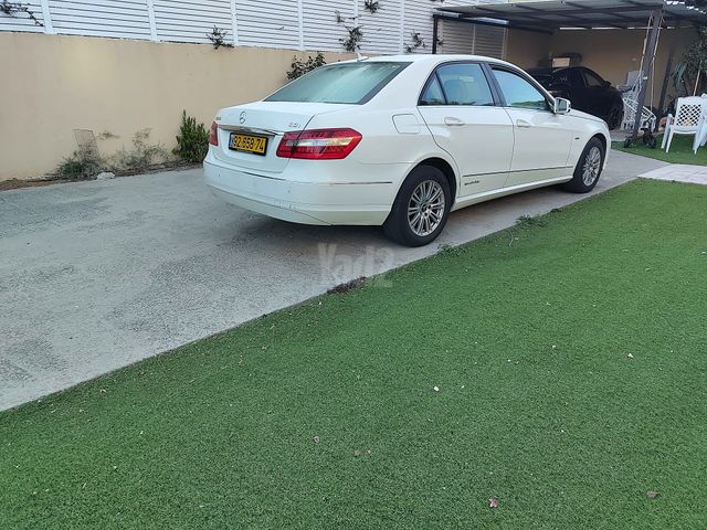 מרצדס-בנץ E-class