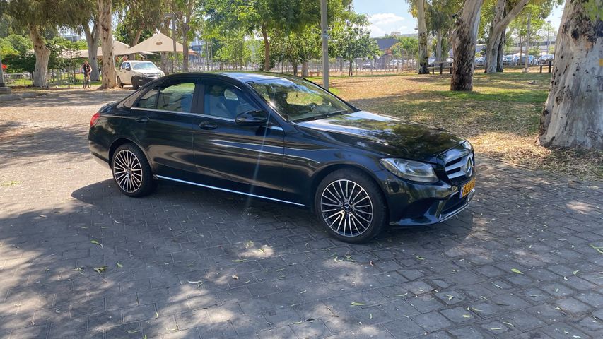 מרצדס-בנץ C-class