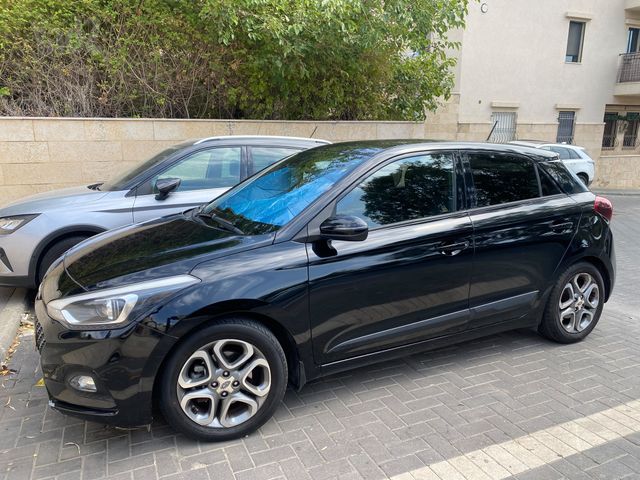 יונדאי i20