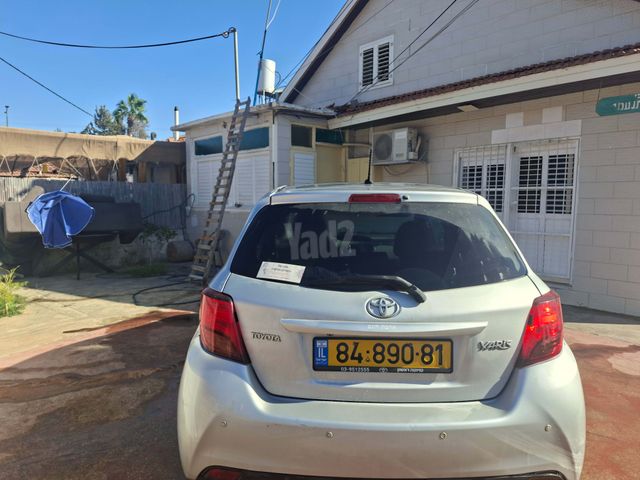 מודעת רכב טויוטה יאריס