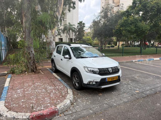 דאצ'יה סנדרו