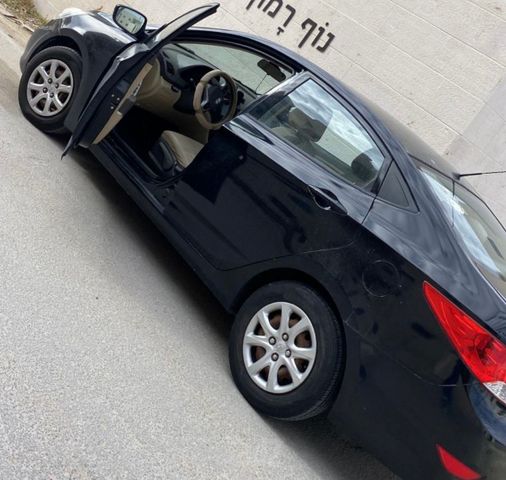 אקסנט i25 Inspire אוט׳ 1.4 (109 כ״ס)