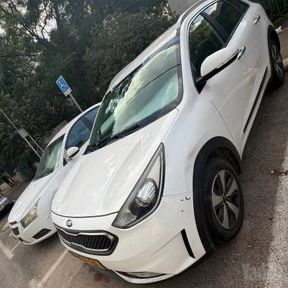 קיה נירו