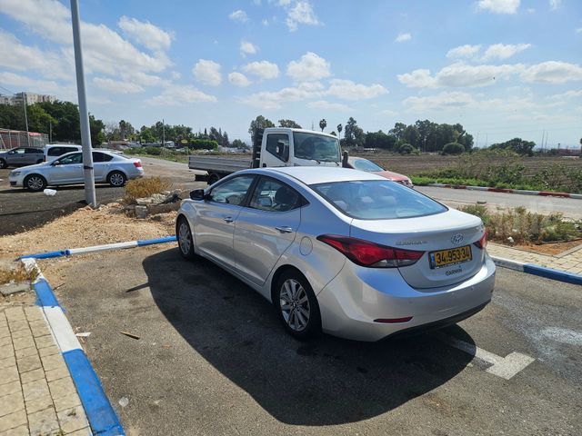 יונדאי I35