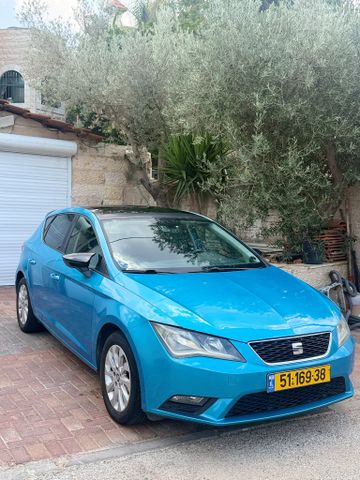 מודעת רכב סיאט לאון