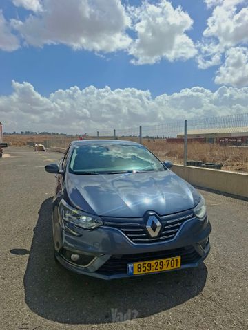 רנו מגאן