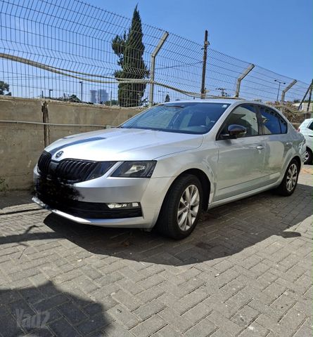 סקודה אוקטביה