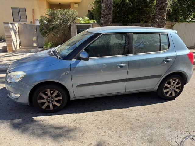 מודעת רכב סקודה פאביה