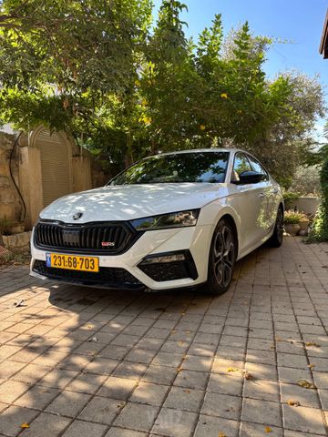 סקודה אוקטביה