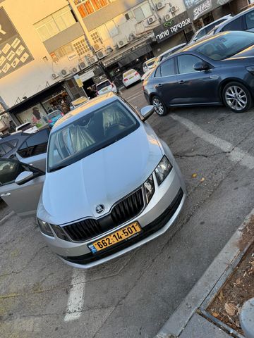 מודעת רכב סקודה אוקטביה