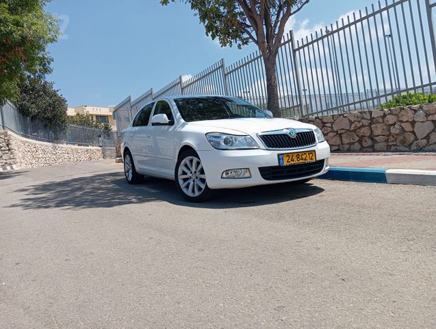 סקודה אוקטביה