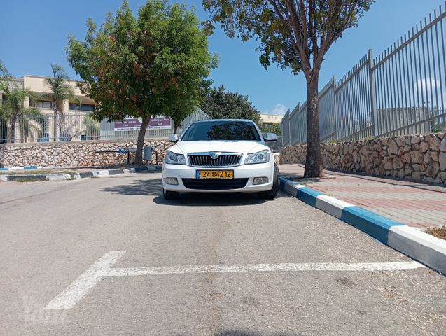 סקודה אוקטביה