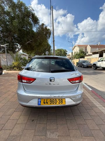 סיאט לאון