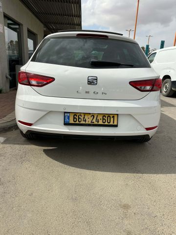 סיאט לאון