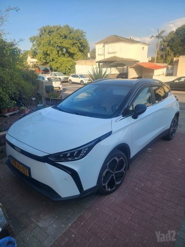 ג׳ילי Geometry C