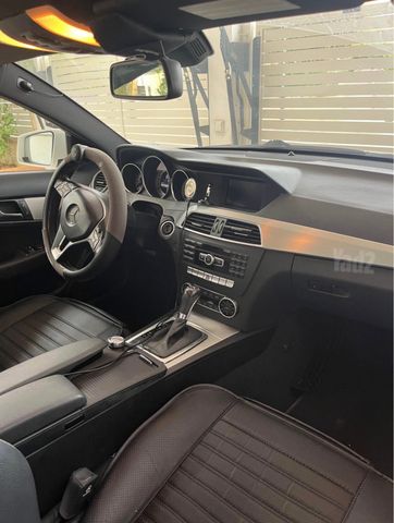 מרצדס-בנץ C-class