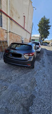 מאזדה 3