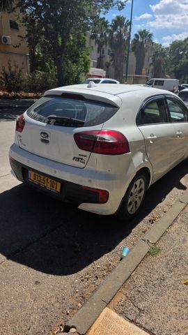 מודעת רכב קיה ריו