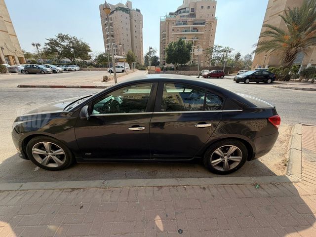 שברולט קרוז