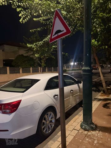 מודעת רכב שברולט מאליבו