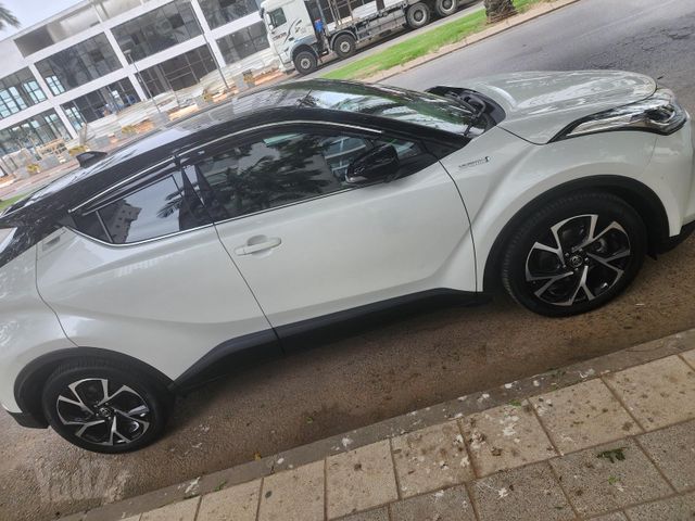 טויוטה C-HR